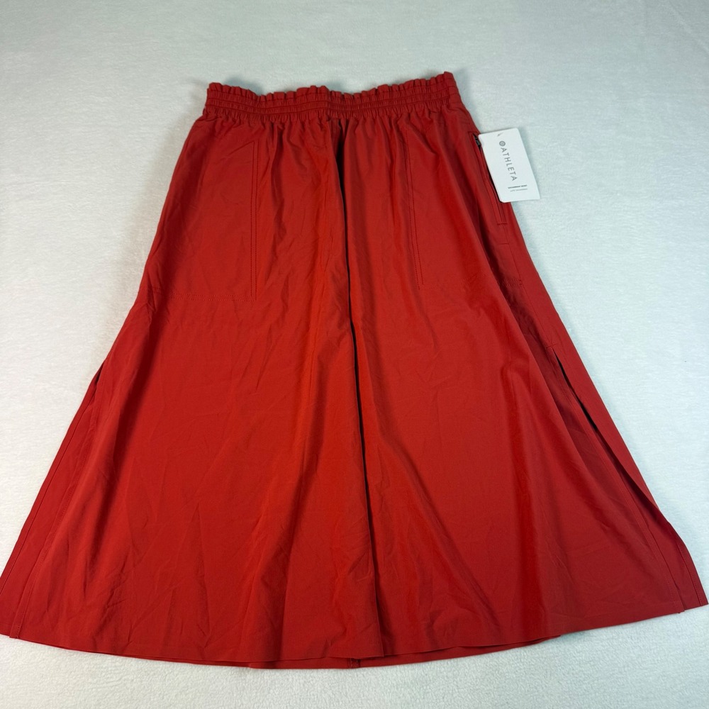 Athleta Savannah Skirt Womens Medium Red Nylon Stretch Gorpcore Travel Midi